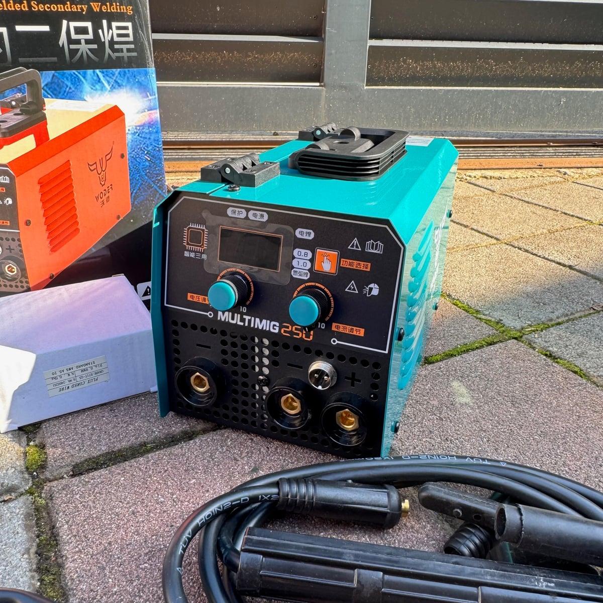 Aparat za varenje WODER MIG/MMA-250 / Elektroda + CO2 / Gratis 1kg žica 0,8 — slika 3